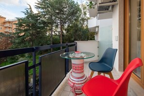 Standard Double or Twin Room, 1 Queen Bed, Balcony (Rombo) | Balcony