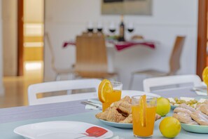 Dining - Villa Salines House (Puerto de Alcudia)
