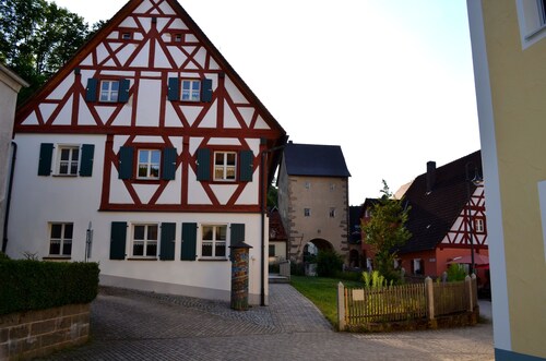 Holiday suite "Belle Etage" in the "Ferienhaus Burgcafé"