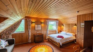7 Schlafzimmer, Internetzugang, Bettwäsche
