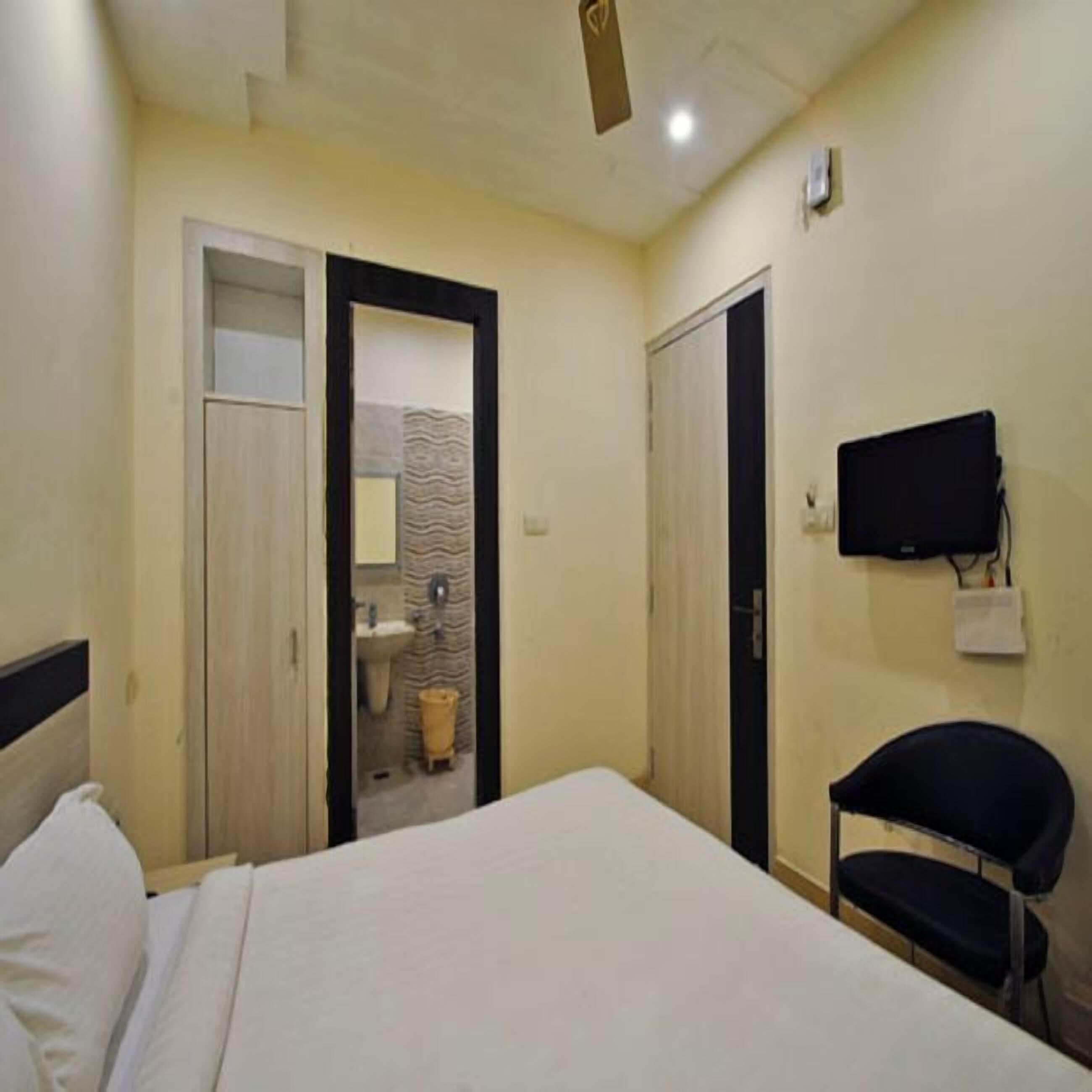 Rollaway beds