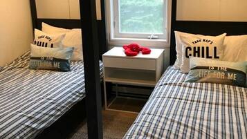 3 camere, ferro/asse da stiro, Wi-Fi gratuito, lenzuola