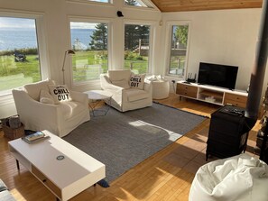 スマートテレビ、暖炉