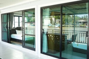 Family Suite - Chaiyai River Front Hotel (Sichon)