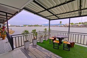 Aerial view - Chaiyai River Front Hotel (Sichon)