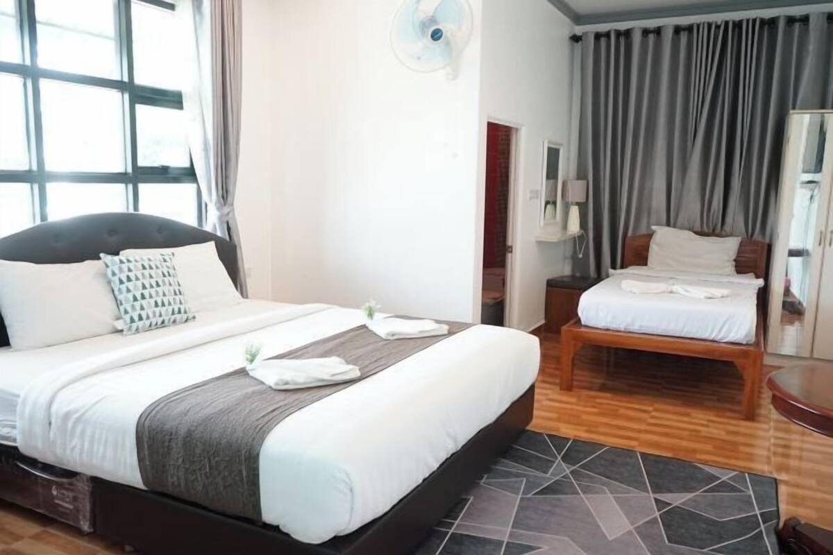 Desk, iron/ironing board (on request), free WiFi, bed sheets