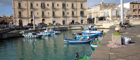 Marina/club náutico