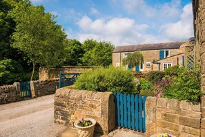 Exterior - Pilsley Cottage, Bakewell | Peak District (Bakewell)