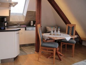 Private kitchen - Pension Refugium überm Schwansee (Weimar)