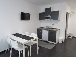 Standard Studio | Private kitchenette