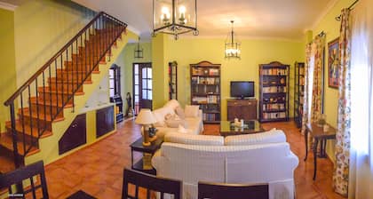 Maison de famille de village andalou