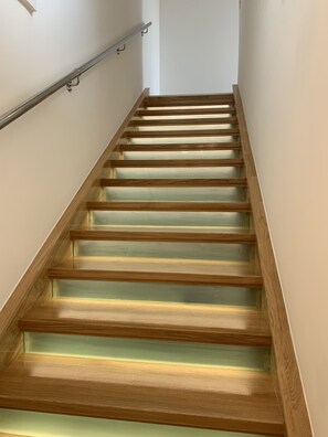 Interior - Laudato ⭐️⭐️⭐️⭐️ XXL Deluxe Apartment with free Jacuzzi, Bikes & Covered Parking (Turanj)