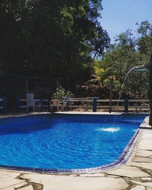 Outdoor pool, pool loungers