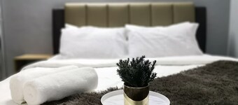 10Pax 1min walk to 7Eleven/KFC Hutan Melintang