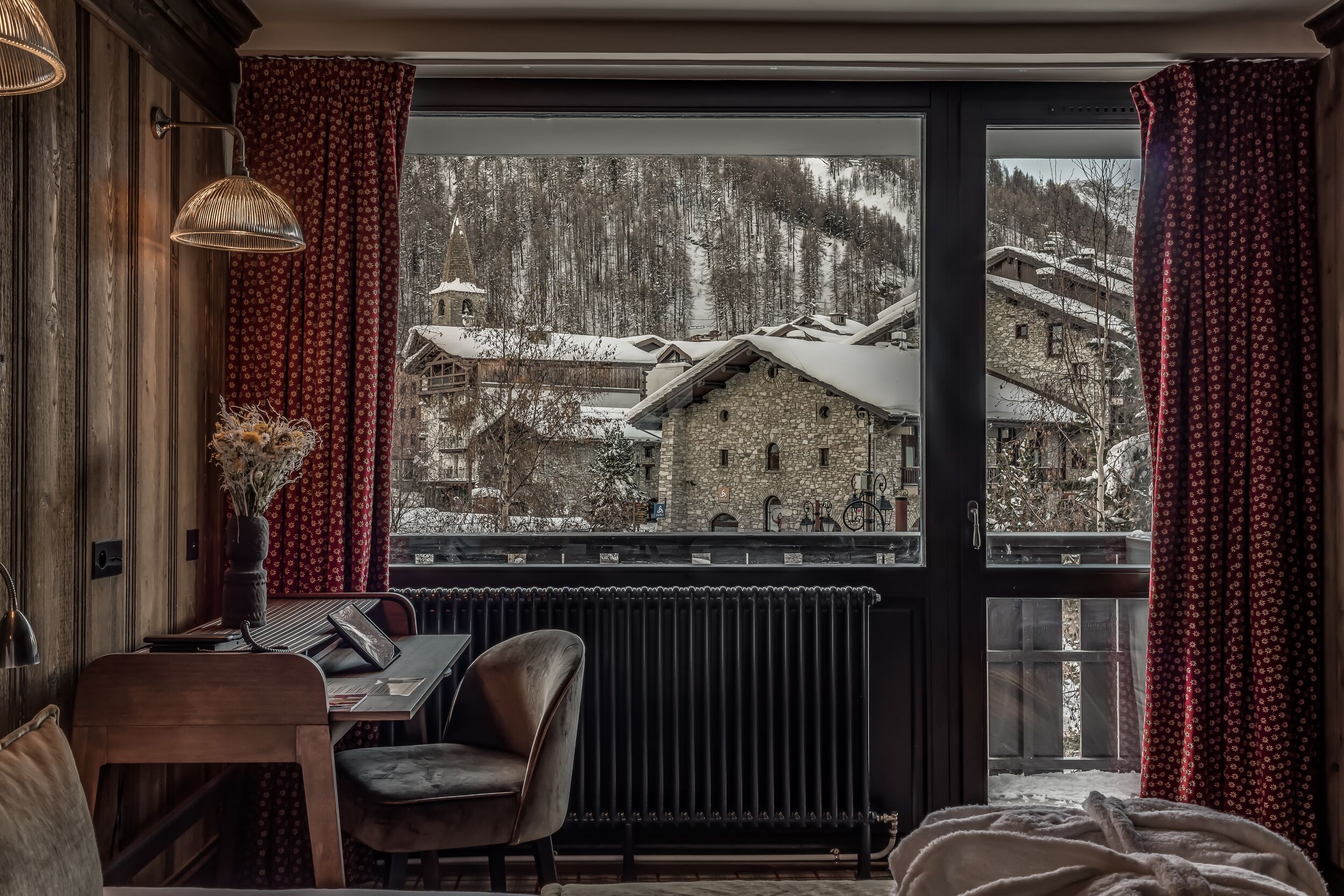 comfort double or twin room | 5 bedrooms, minibar, in-room safe, individually decorated