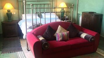 Panoramic Villa | 10 bedrooms, iron/ironing board, free WiFi