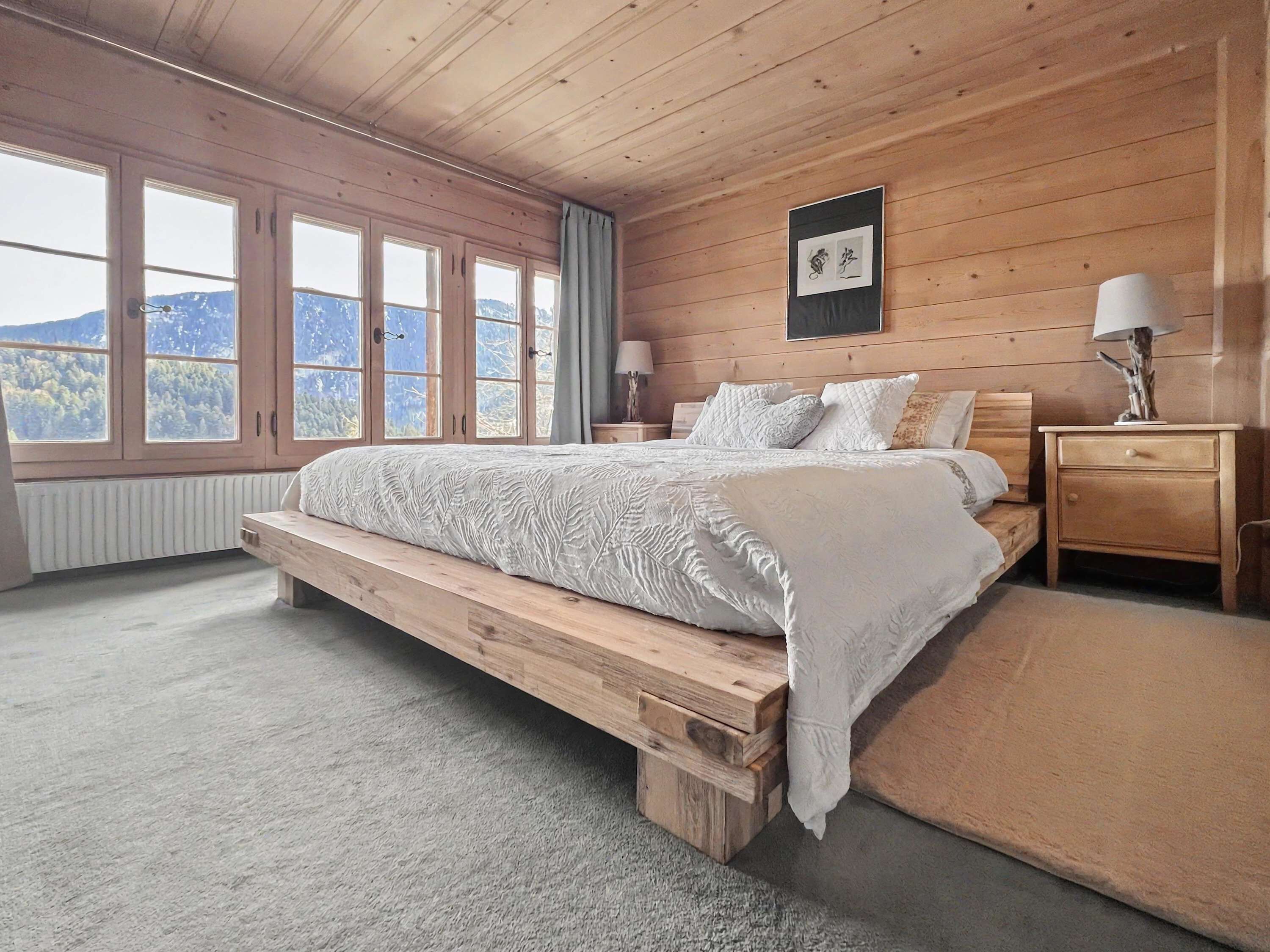 5 Schlafzimmer, Schreibtisch, Bügeleisen/Bügelbrett, WLAN