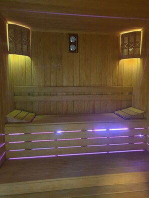 Phòng xông hơi sauna