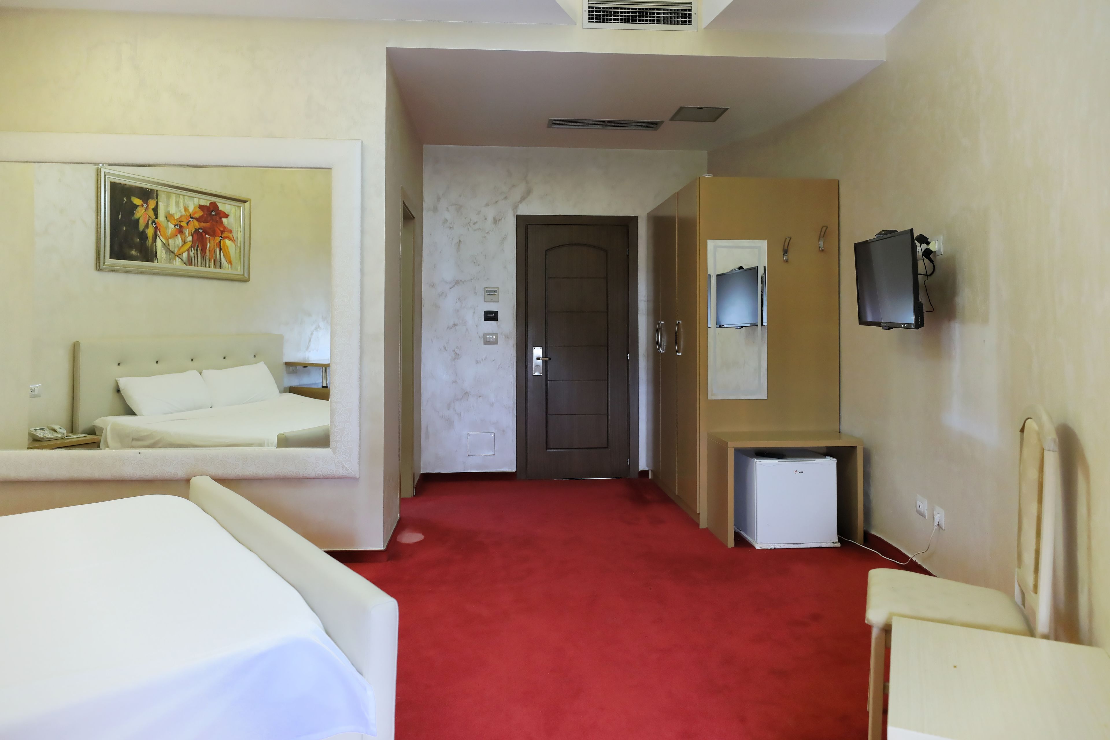 Photo - Hotel Gjuta