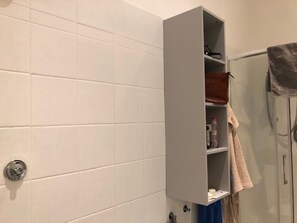 Apartment, 1 Bedroom | Bathroom | Shower, rainfall showerhead, free toiletries, bidet - Piazza Testaccio Apartment (Rome)