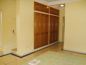 Villa - Stylish 4 Bedrooms Villa Ref 1081 (Agadir)