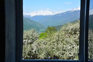 Vue sur les montagnes