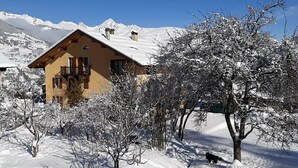 Front of property - Gîte-Auberge de Montvilliers (Aime-la-Plagne)