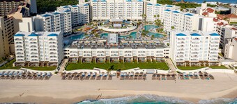 Hilton Cancun Mar Caribe All-Inclusive Resort