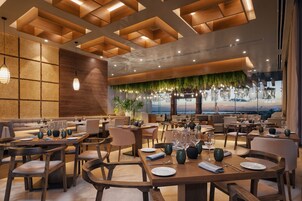 8 restaurants, breakfast, lunch, dinner served; Mediterranean cuisine