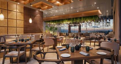 Hilton Cancun Mar Caribe All-Inclusive Resort