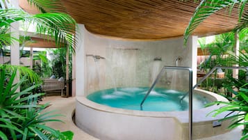 Un sauna, baño turco, tratamientos corporales