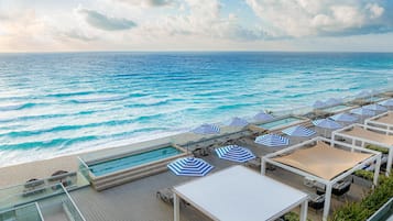 13 outdoor pools, pool cabanas (surcharge), pool umbrellas