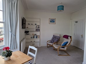 Superior Suite | Living area | Flat-screen TV - The Seaspray (Weymouth)