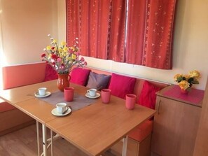 Living area - Camping Le Ranch (Le Cannet)