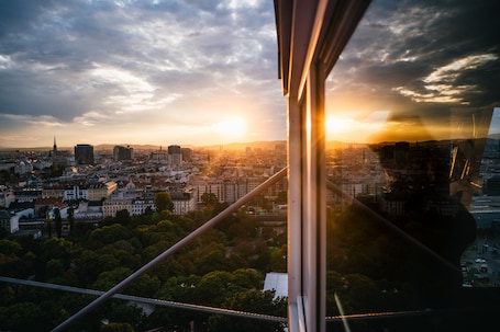 Vista città. HENRI Hotel Wien