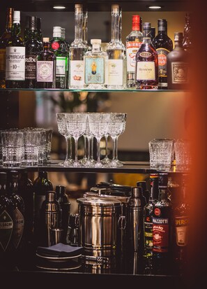 Bar (on property) - HENRI Hotel Wien (Vienna)