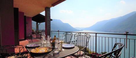 Apartment, 3 Bedrooms | Terrace/patio