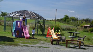 Children's play area - outdoor