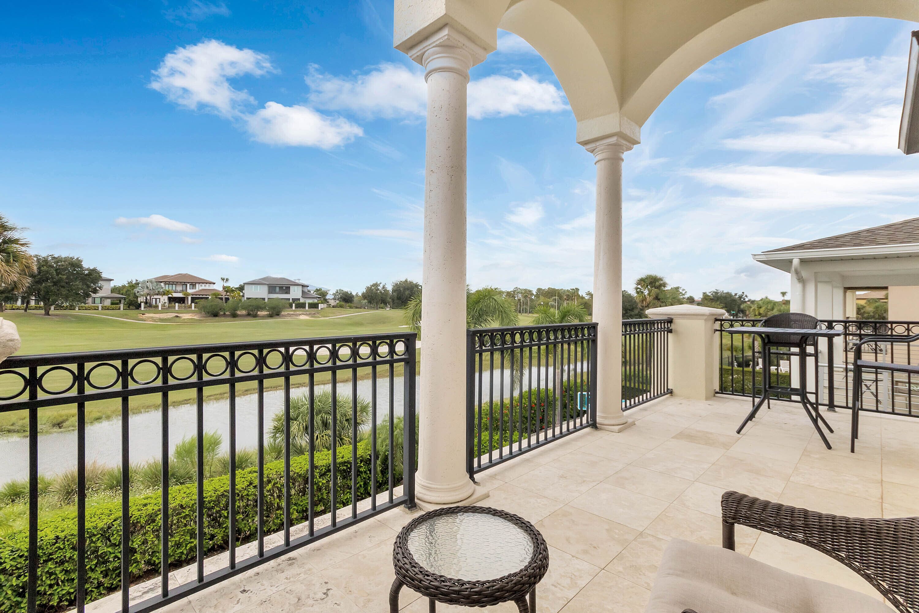 Fairway Myopia: Private Pool, Free Water Park, Golf View, Near Disney