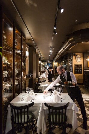 Lunch and dinner served, Argentinean cuisine