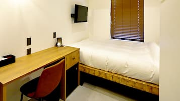 Double Room, 1 Double Bed, Non Smoking | Desk, free WiFi, bed sheets