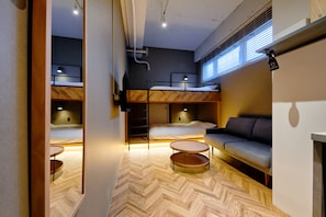 Standard Double Room, 2 Double Beds, Non Smoking | Free WiFi, bed sheets