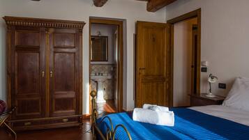 Décoration personnalisée, ameublement personnalisé, bureau