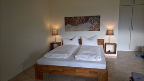 1 bedroom, iron/ironing board, travel crib, free WiFi - Apartment Süssling with garden (Glowe)