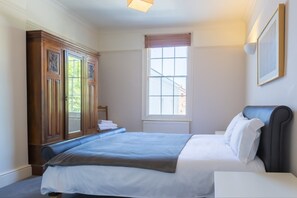 公寓 | 3 多间卧室、高档床上用品、特色装修、特色家居