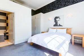 Apartment | 3 bedrooms, premium bedding, individually decorated - Luxury Apartments - Churchside (Cheltenham)