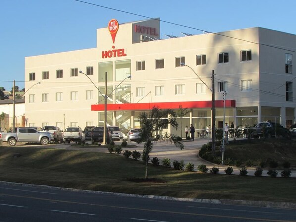 Bagian depan properti