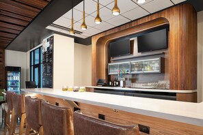 Bar (on property) - Courtyard by Marriott Seattle SeaTac Airport  (SeaTac)