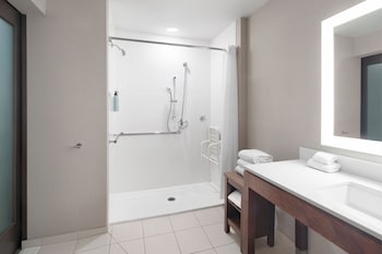 Free toiletries, hair dryer, towels, soap at Courtyard by Marriott Seattle SeaTac Airport 