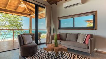 Amethyst Studio Villa with Private Jacuzzi | Living area | Smart TV